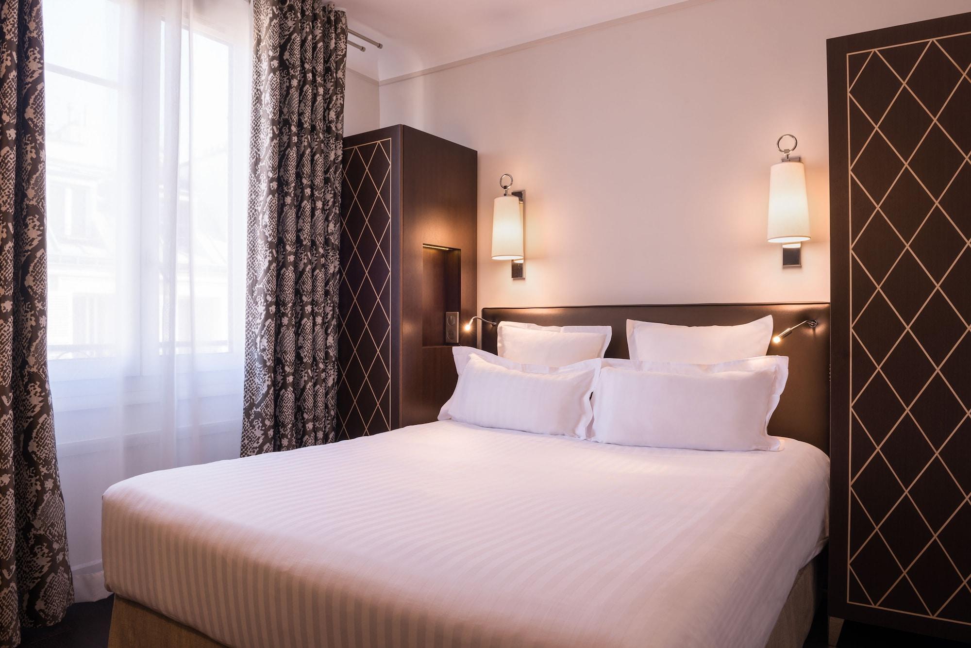 Crystal Hotel Parigi Esterno foto