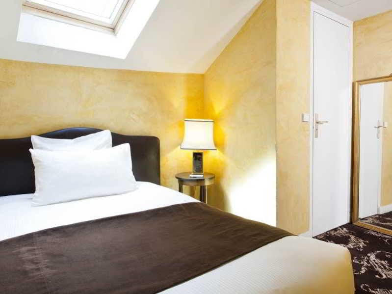 Crystal Hotel Parigi Esterno foto