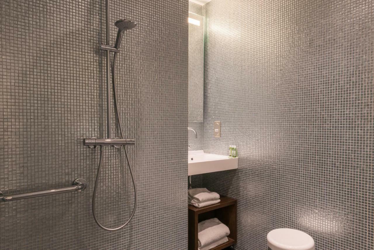 Crystal Hotel Parigi Esterno foto